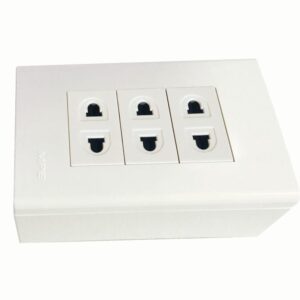 Bộ ổ cắm đơn 3 ổ cắm 2 chấu và đế nổi đơn mã A60B13UV (Vặn vít) 5