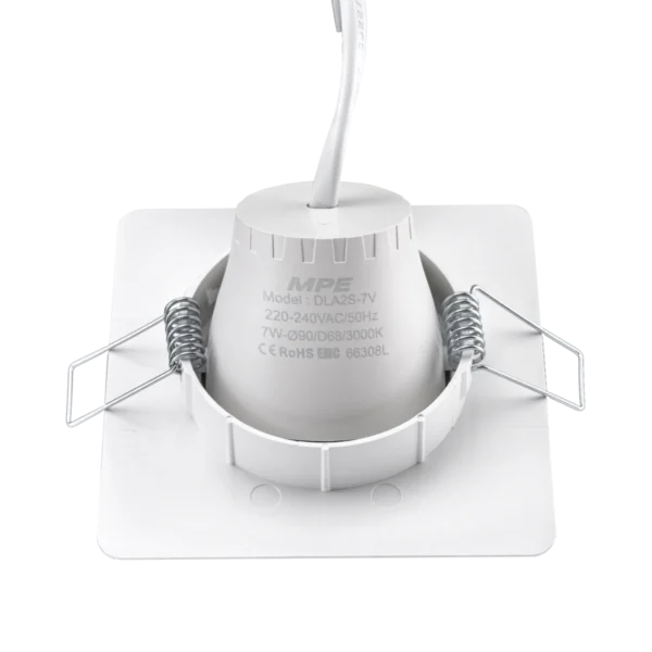 LED Downlight âm trần Chiếu điểm, Điều chỉnh hướng sáng, mặt vuông 7W ánh sáng vàng DLA2S-7V 2