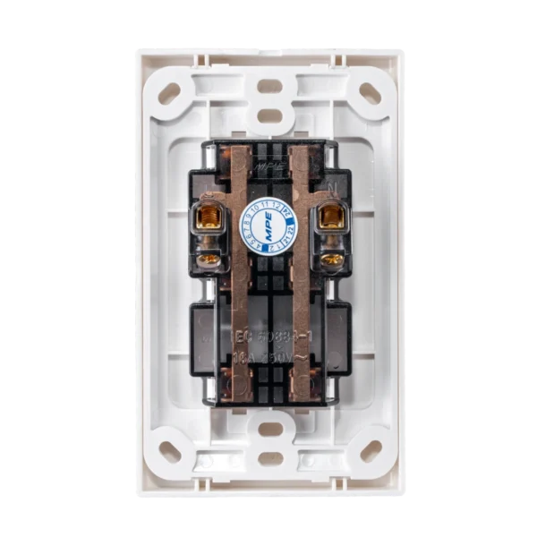 Ổ cắm ba 2 chấu đế liền 16A KT120x70mm mã A20US3N 3